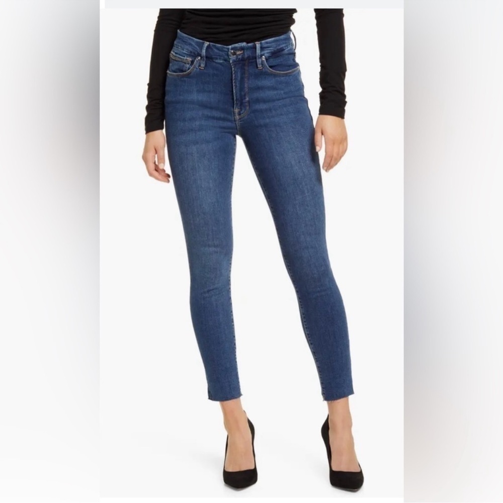Good American Good Legs Crop Jeans